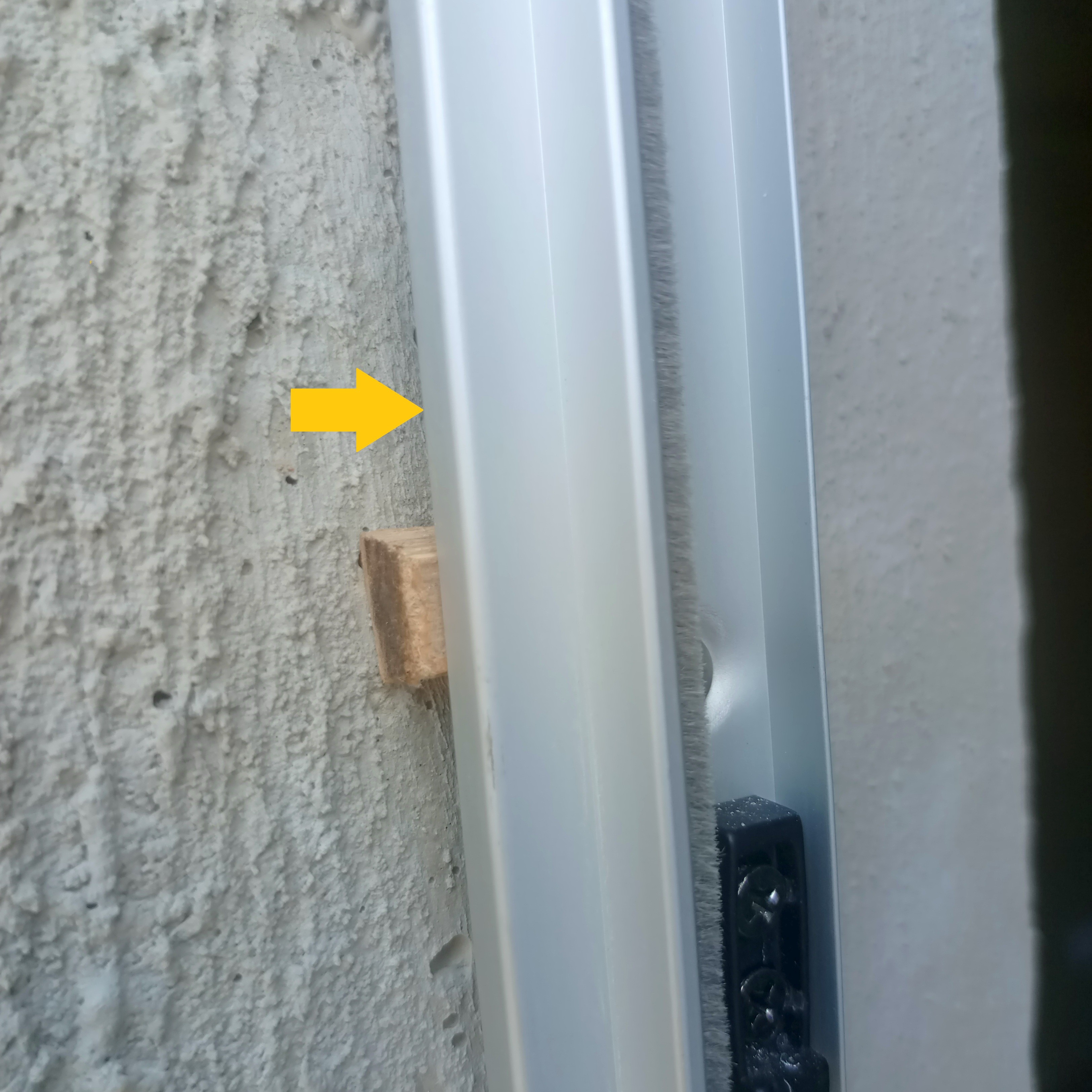 Ausencia de sellado detectada durante inspección de Ing House